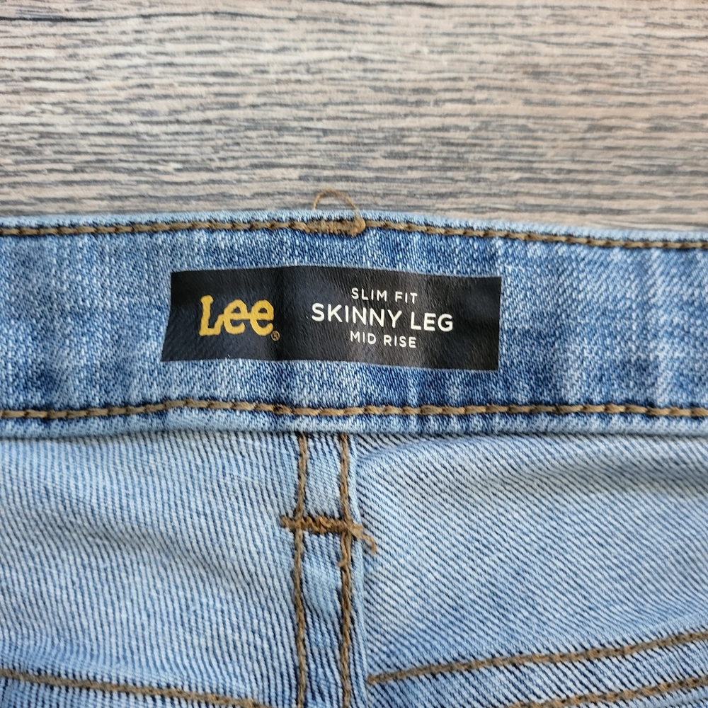 Lee Slim Fit Jeans - Picture 7 of 10